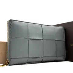 美品 ボッテガヴェネタ BOTTEGA VENETA カセット マキシイントレ 長財布 ラウンドファスナー レザー ブルー 青 札入れ RFID 大容量 残暑 敬老の日 シルバーウィーク 行楽 ハロウィン 七五三 ボーナス ギフト プレゼント