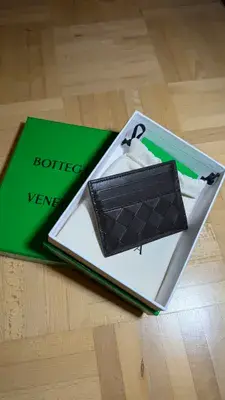 Intrecciato Credit Card Case
