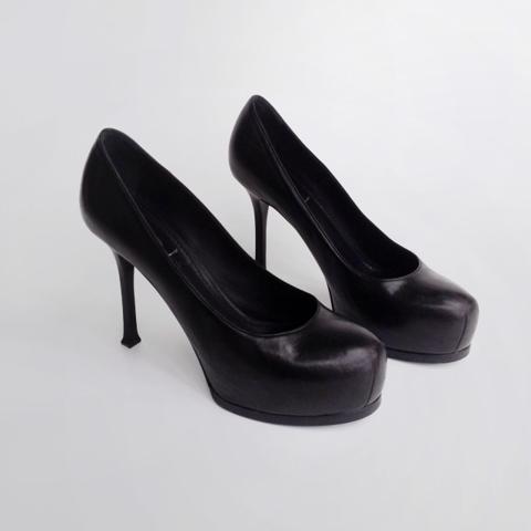 Yves Saint Laurent 2000s heels