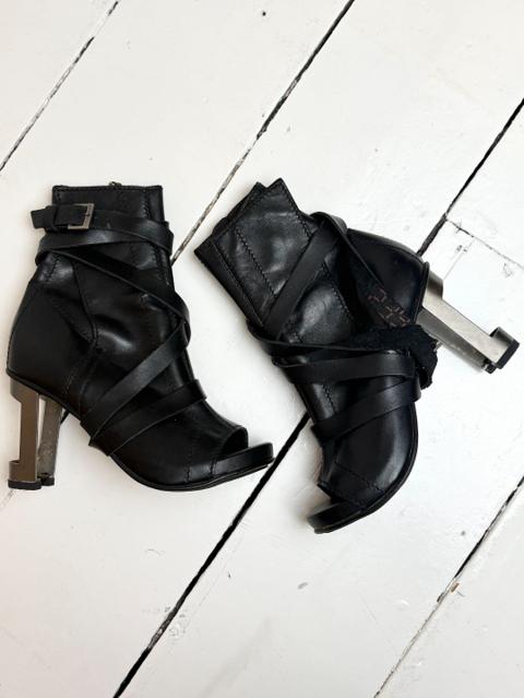 Late 90s Boots
