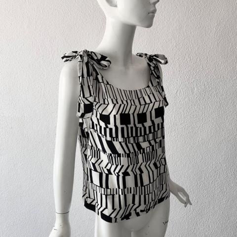 Miu Miu SS 2001 black and white sleeveless blouse