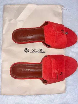 Loro Piana червени велурени чехли – нови