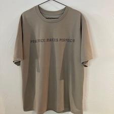South2 West8 Beige T-Shirt L PRACTICE MAKES PERFECT Logo