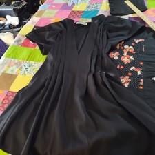 lutz huelle Black 100,Percent Wool Designer Size 36 Made In Hungary Womens