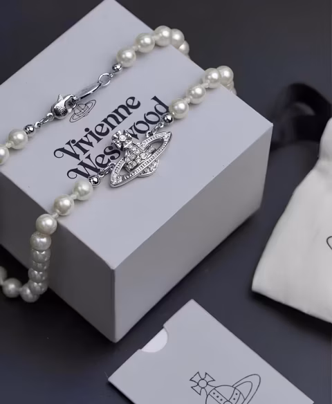 Vintage Vivienne Westwood Pearl Choker
