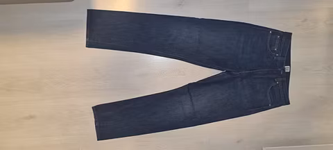 TOTEME Twisted Jeans. 26/34