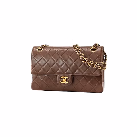 Chanel Classic Double Flap Medium GHW