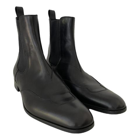 Leather boots