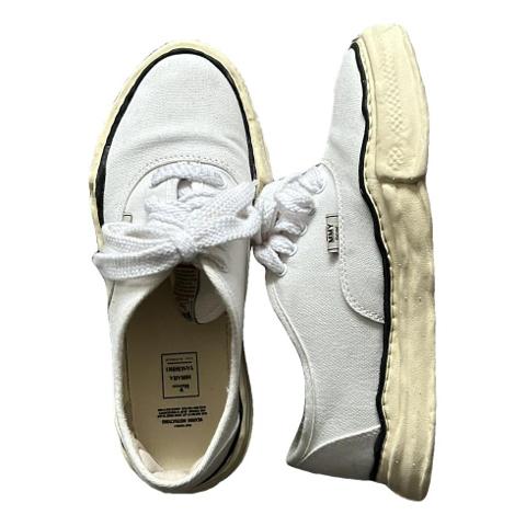 Leather low trainers