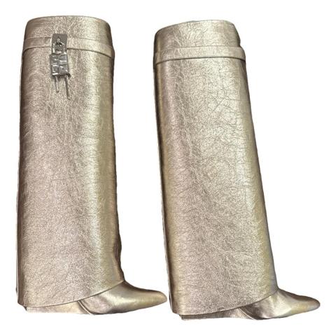 Shark leather boots