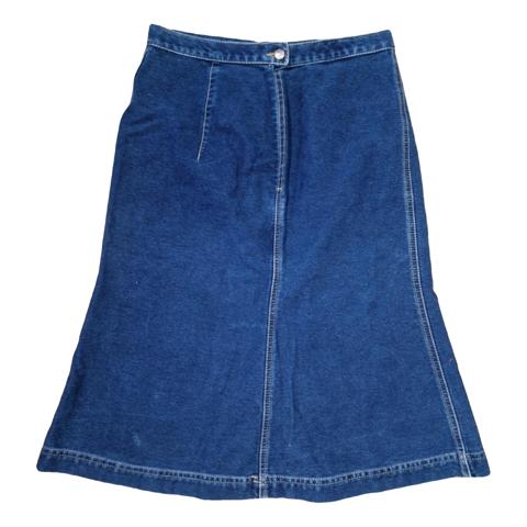 Mid-length skirt