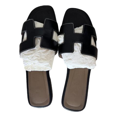 Oran leather sandal