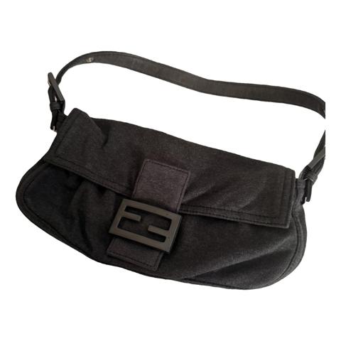Baguette cloth handbag