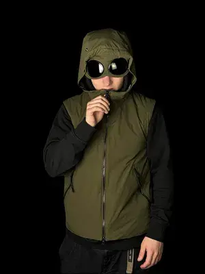 c.p. company pro tek goggle vest khaki оригинал