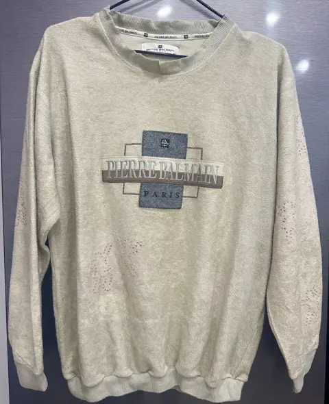 Вінтажна кофта Pierre Balmain