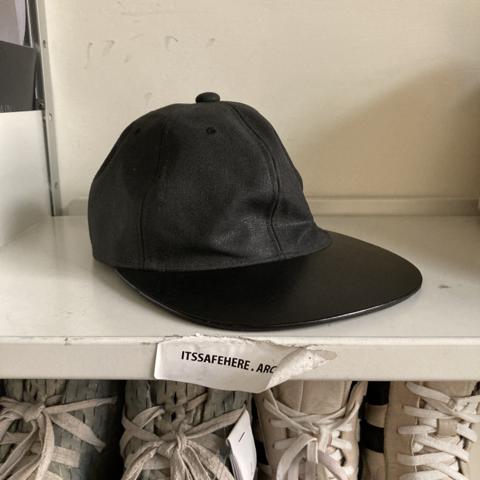 Hat H058