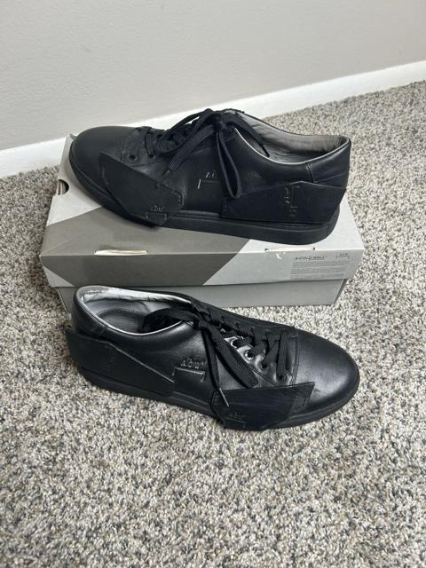 3m leather shard low tops