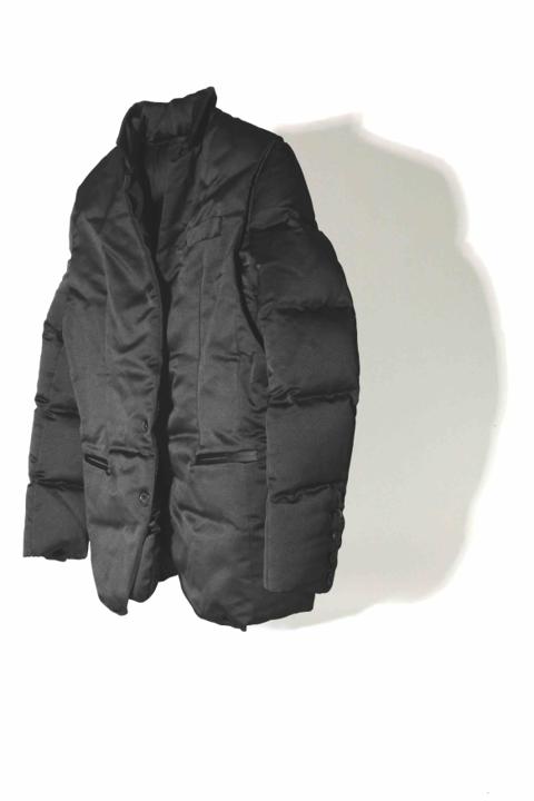 BLESS Nº31 Daunensakko Padded jacket