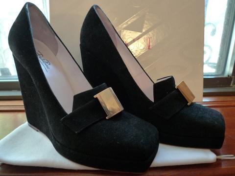 EMILIO PUCCI BLACK SUEDE PLATFORM WEDGES ITALY SIZE 38 / 8