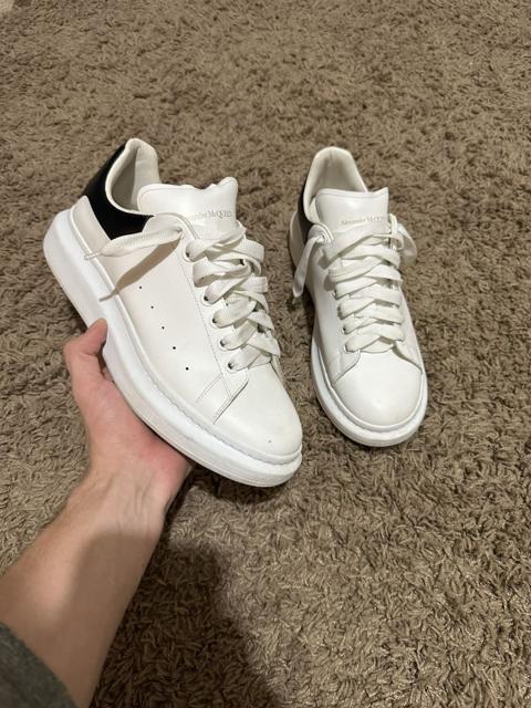 Alexander McQueen Oversized Sneaker