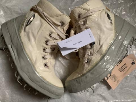 Gray Drip Leather Sneakers