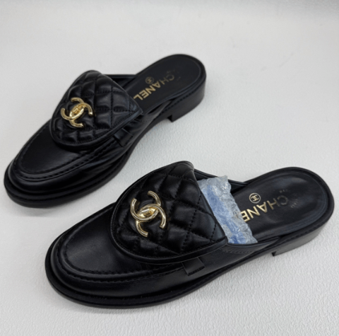 Chanel 25C Lambskin Closed-Toe Mules with CC Logo