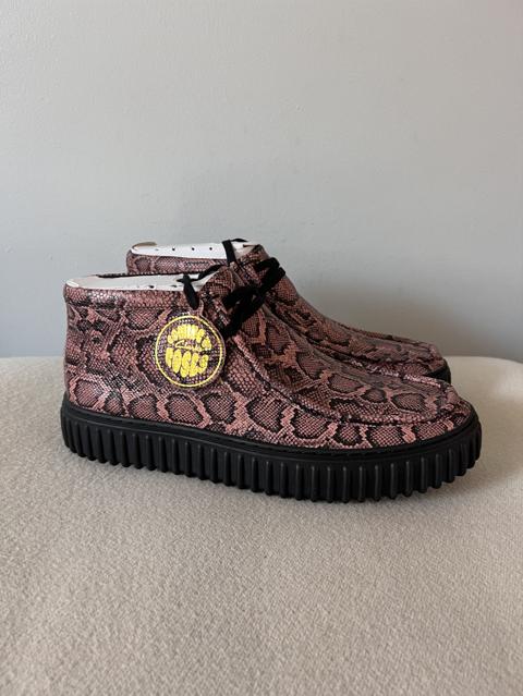Martine Rose Clarks Cur Torhill Hi in Rose Snake