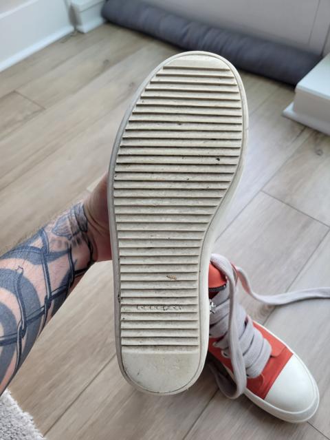 Ramones thick laces