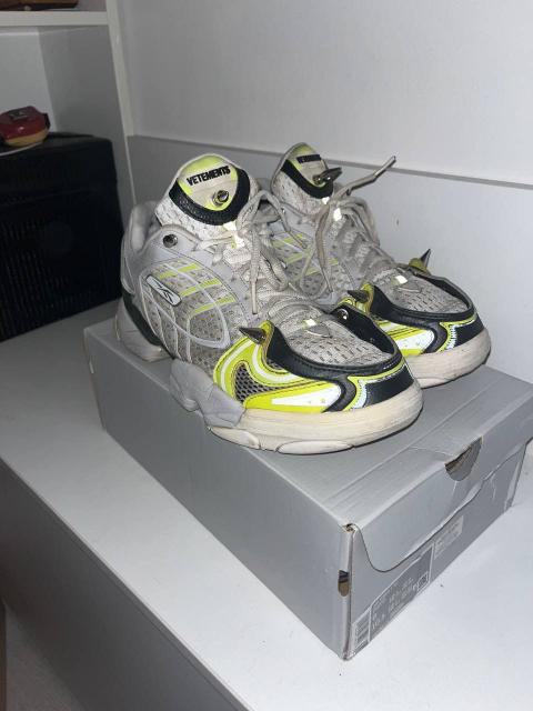 Vetements reebok spike runner sneakers
