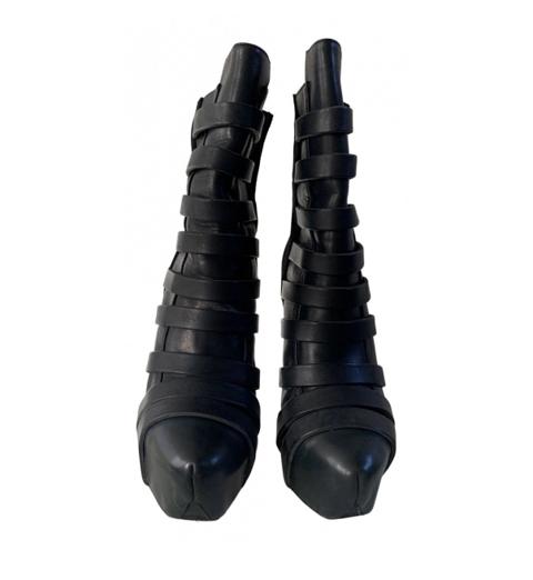 Archive runway Gareth Pugh boots