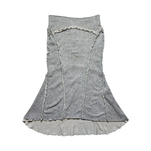 Curvy raw edge maxi skirt