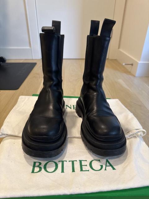 Bottega tire boot