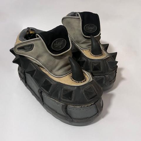 Swear tribe Armadillo platforms