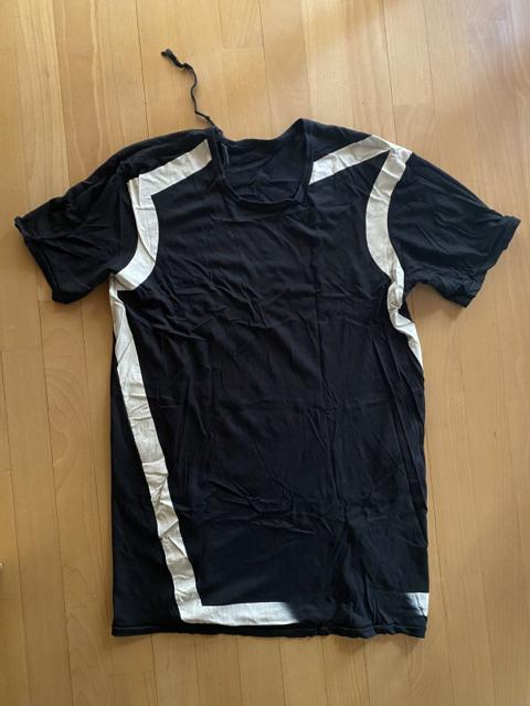 Graphic t shirt
