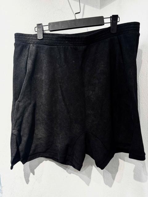 11 by Boris Bidjan Saberi P16 Black Coating Waxed Short