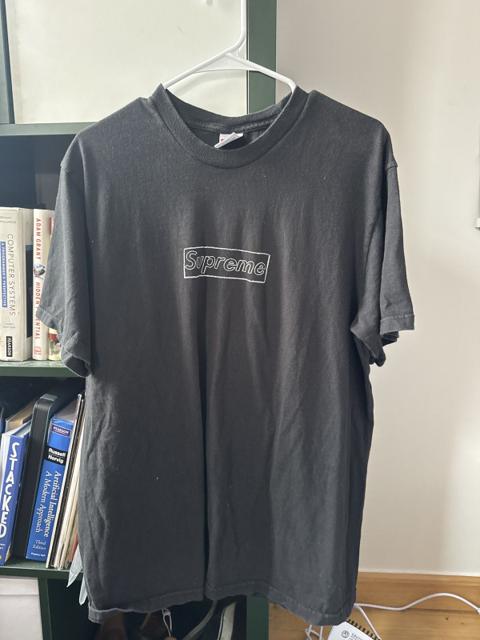 Supreme Kaws Chalk Bogo