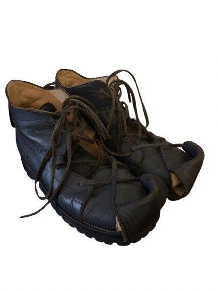 Beauty:Beast AW97 Scroll Boots