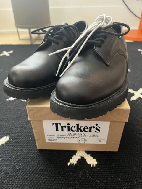 EK x Tricker’s tramping shoe