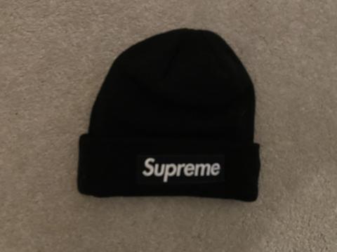 Supreme bogo beanie