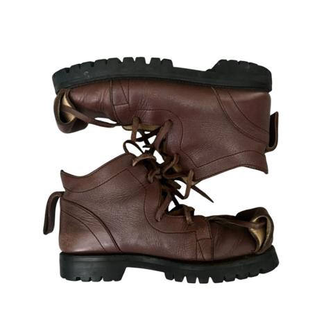 Beauty beast scroll shoes