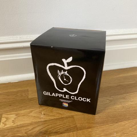 UNDERCOVER × MEDICOM GILAPPLE Black Apple Clock 2018