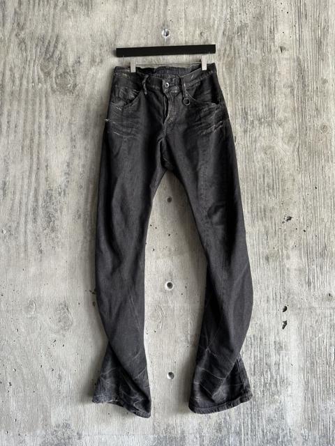 JULIUS SPIRAL TWISTED SEAM DENIM