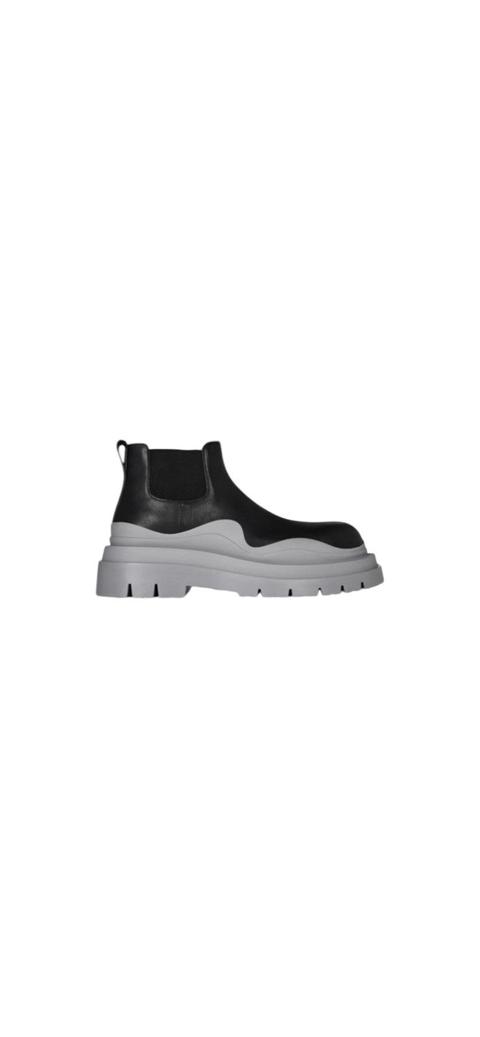 BOTTEGA VENETA TIRE CHELSEA ANKLE BOOT