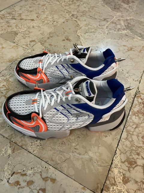 Vetements SS 2019 Spike Runner 400