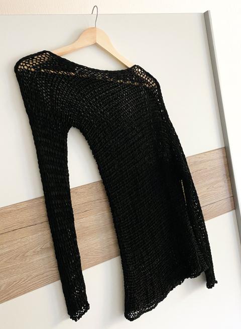 Archive Isabel Benenato SS14 Asymmetric Knit Sweater