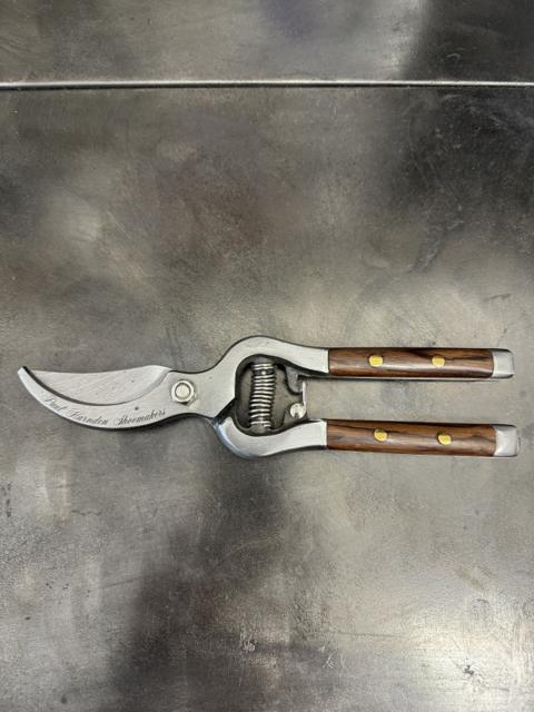 PAUL HARNDEN SHOEMAKERS GARDEN SHEARS-NEW!!