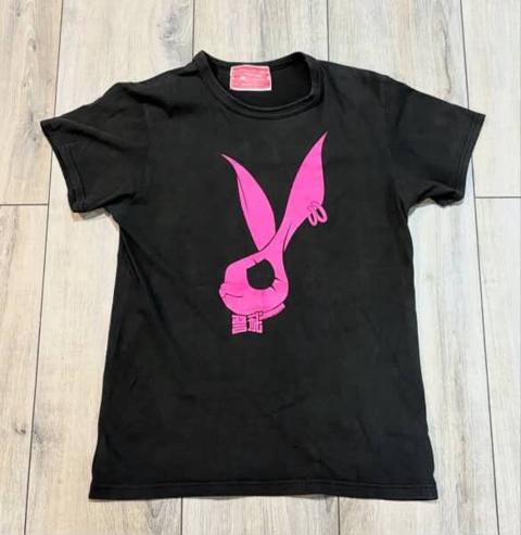 beauty:beast ss00 dark knight playboy tee