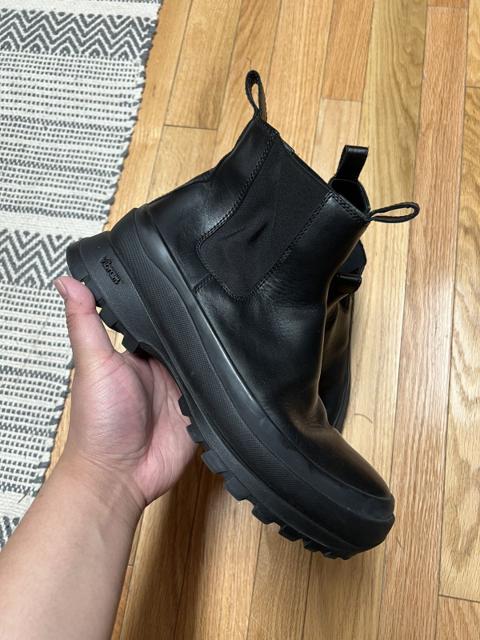 Vibram Chelsea Boot