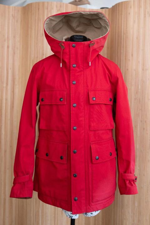 Nanamica Goretex Red Sz. S