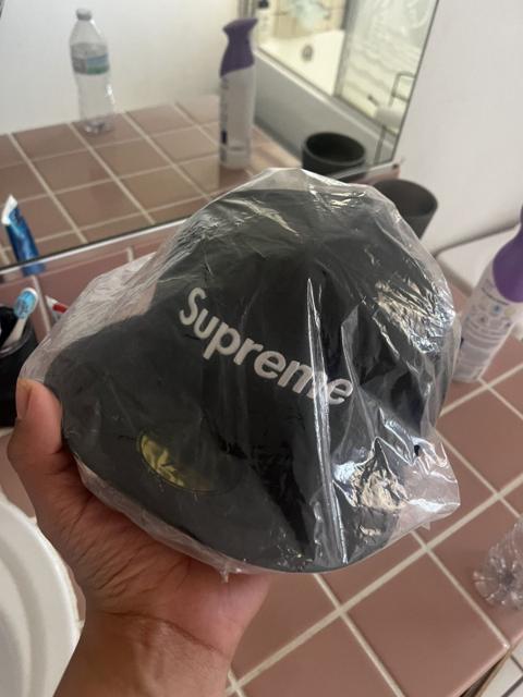 Supreme grinch bogo hat